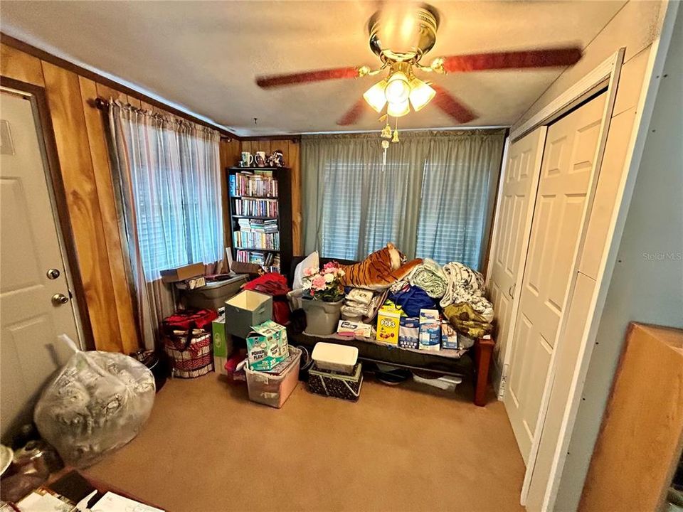 For Sale: $205,000 (2 beds, 1 baths, 624 Square Feet)