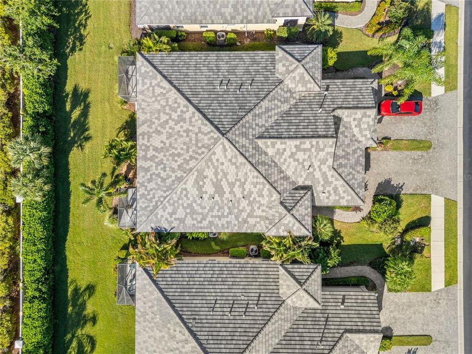 合同活跃: $390,000 (2 贝兹, 2 浴室, 1439 平方英尺)