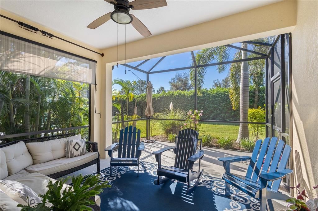 合同活跃: $390,000 (2 贝兹, 2 浴室, 1439 平方英尺)