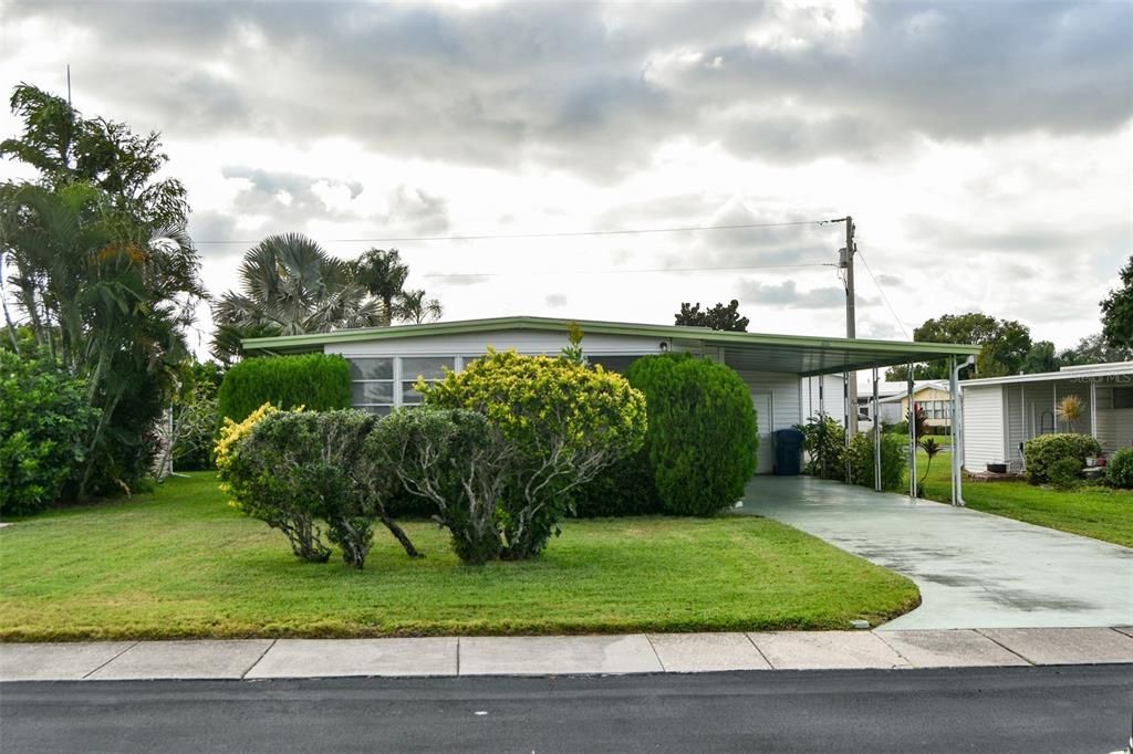 На продажу: $180,000 (2 спален, 2 ванн, 1008 Квадратных фут)