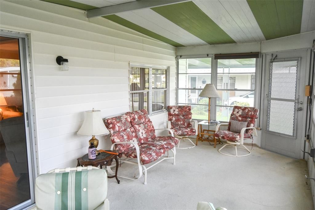 На продажу: $180,000 (2 спален, 2 ванн, 1008 Квадратных фут)