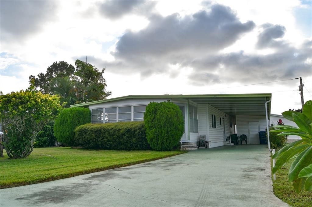 На продажу: $180,000 (2 спален, 2 ванн, 1008 Квадратных фут)