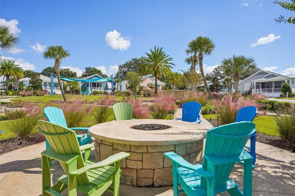 Active With Contract: $419,000 (3 beds, 2 baths, 1712 Square Feet)