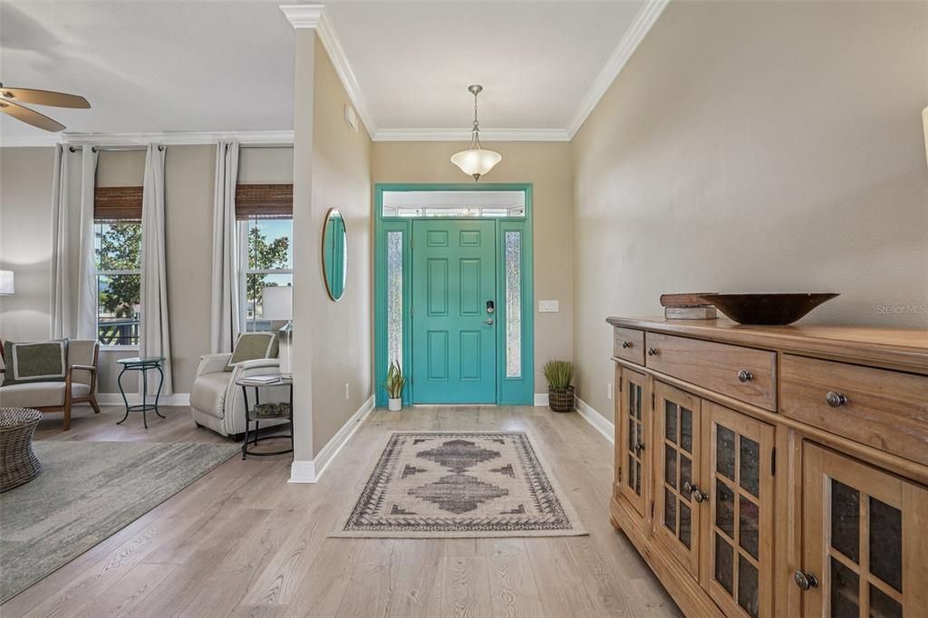 Active With Contract: $419,000 (3 beds, 2 baths, 1712 Square Feet)