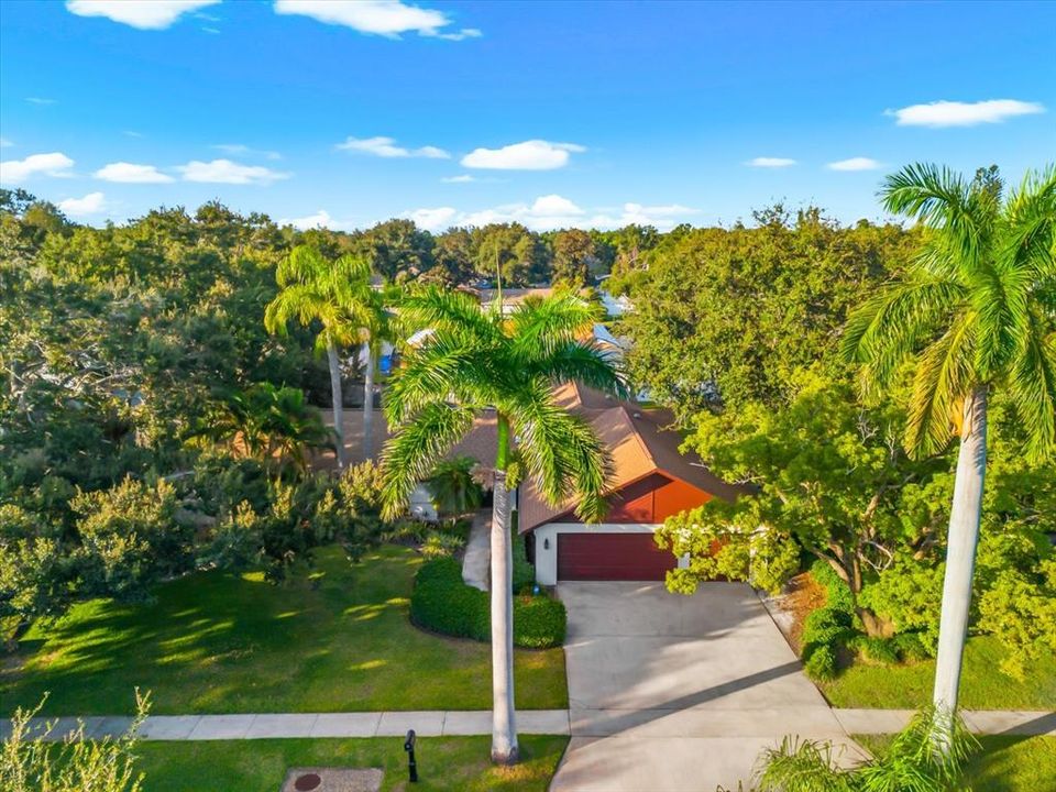 Activo con contrato: $1,125,000 (4 camas, 3 baños, 2809 Pies cuadrados)