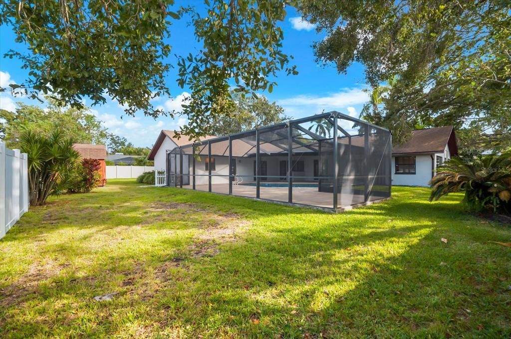 Activo con contrato: $1,125,000 (4 camas, 3 baños, 2809 Pies cuadrados)