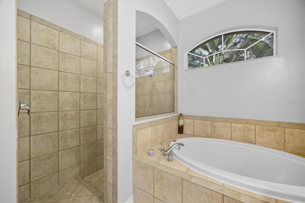 待售: $799,000 (4 贝兹, 3 浴室, 3513 平方英尺)