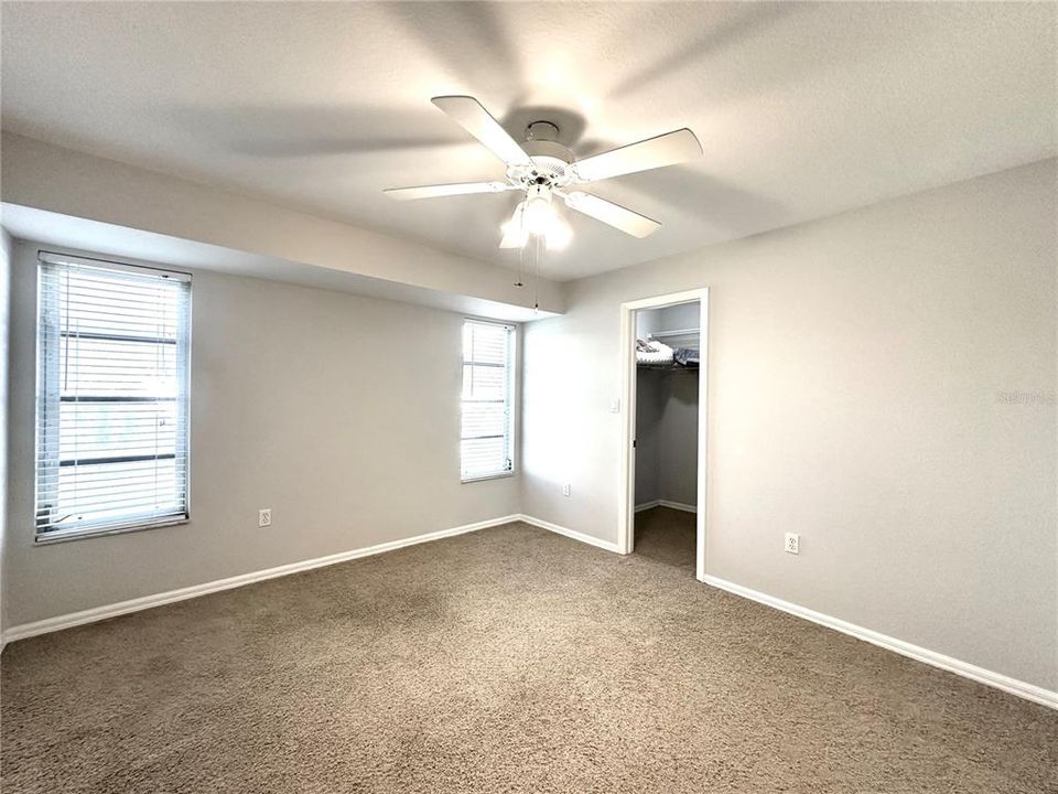 出租: $1,995 (3 贝兹, 2 浴室, 1995 平方英尺)