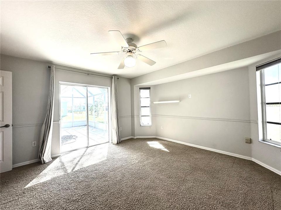 出租: $1,995 (3 贝兹, 2 浴室, 1995 平方英尺)