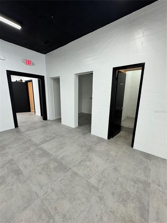 待售: $99,840 (0 贝兹, 0 浴室, 3120 平方英尺)