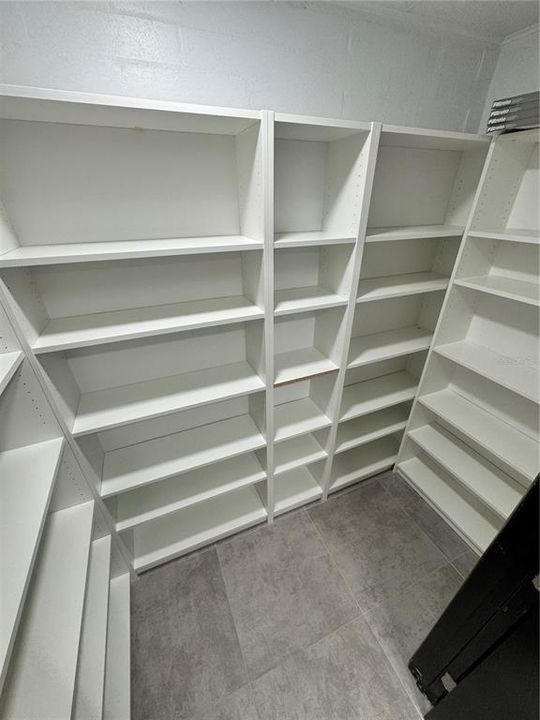 待售: $99,840 (0 贝兹, 0 浴室, 3120 平方英尺)