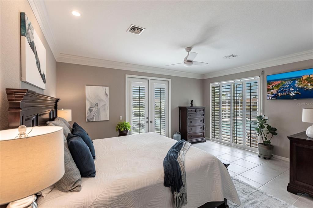 En Venta: $1,050,000 (3 camas, 2 baños, 2235 Pies cuadrados)