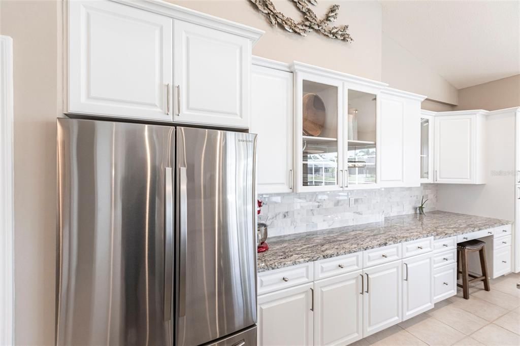 En Venta: $1,050,000 (3 camas, 2 baños, 2235 Pies cuadrados)