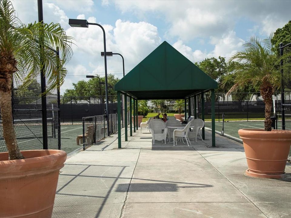 Active With Contract: $2,500 (2 beds, 2 baths, 2056 Square Feet)