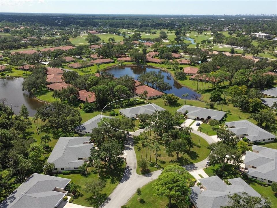 Active With Contract: $2,500 (2 beds, 2 baths, 2056 Square Feet)