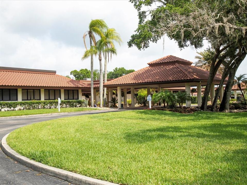 Active With Contract: $2,500 (2 beds, 2 baths, 2056 Square Feet)