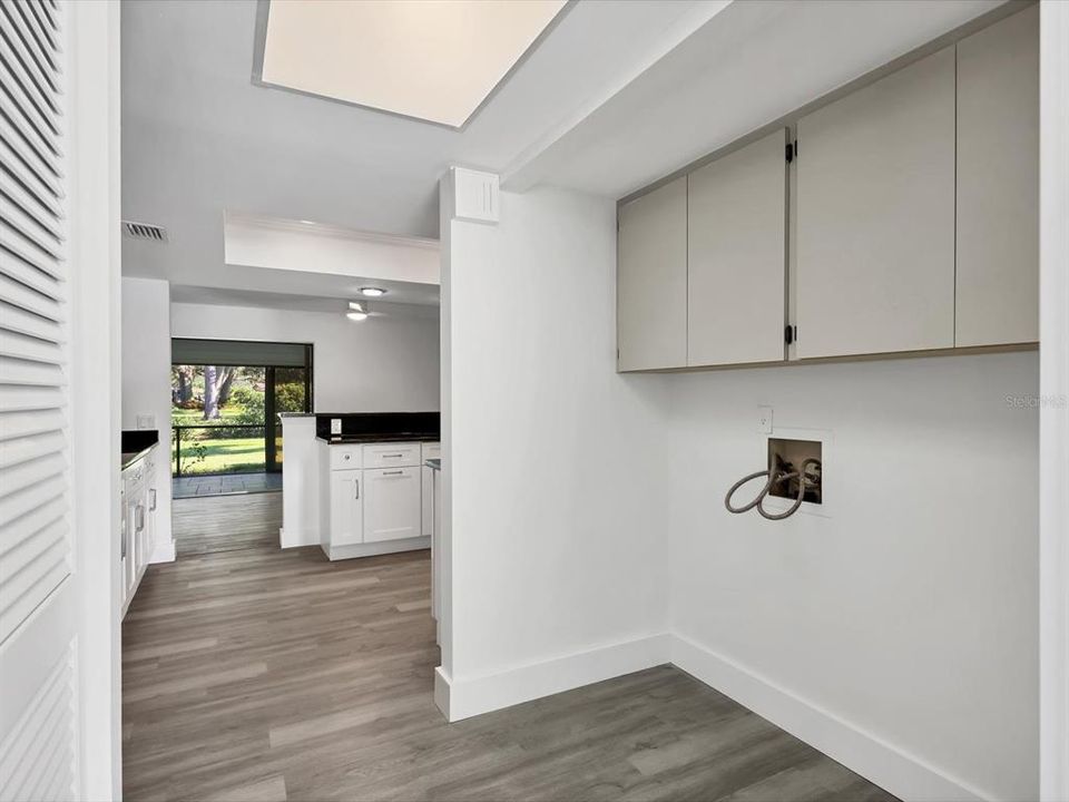 Active With Contract: $2,500 (2 beds, 2 baths, 2056 Square Feet)