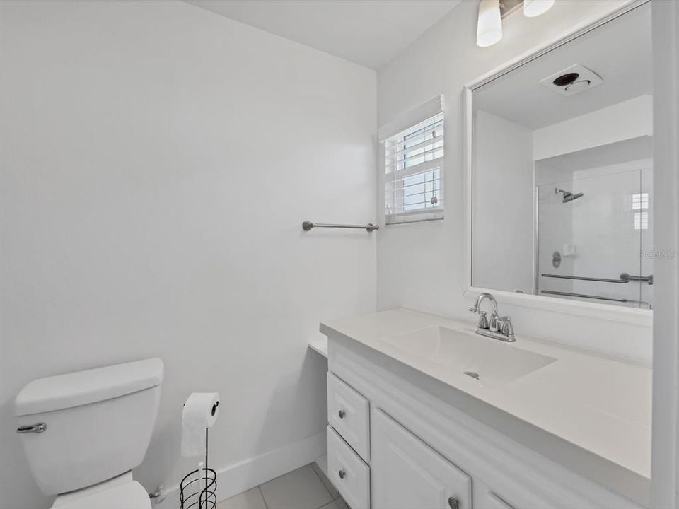 Active With Contract: $2,500 (2 beds, 2 baths, 2056 Square Feet)