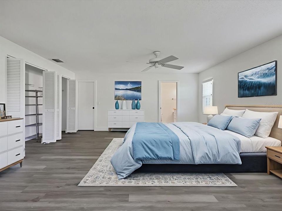 Active With Contract: $2,500 (2 beds, 2 baths, 2056 Square Feet)