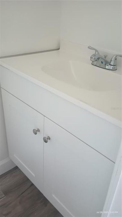 合同活跃: $137,500 (2 贝兹, 1 浴室, 1144 平方英尺)