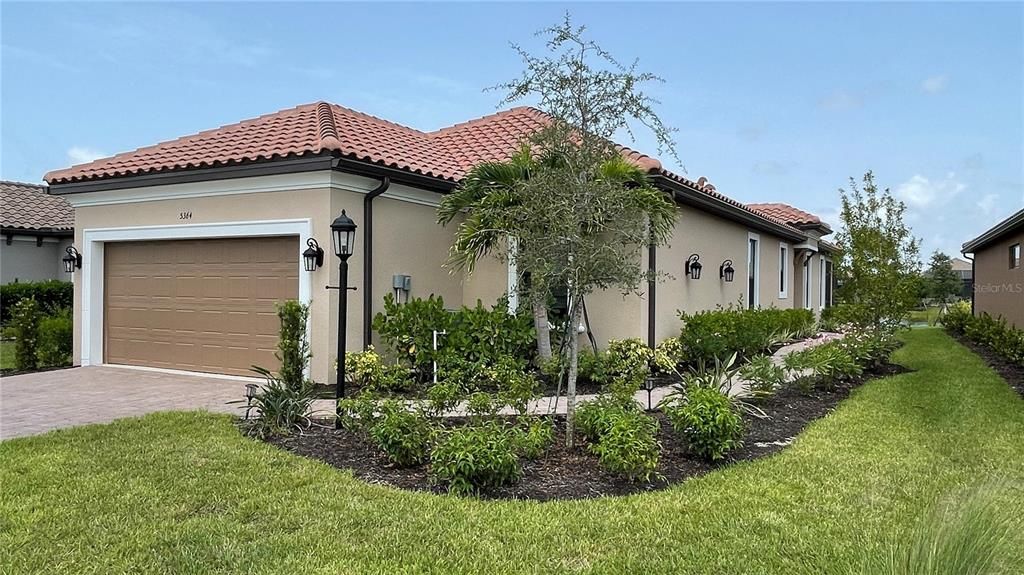 最近租的: $2,995 (3 贝兹, 2 浴室, 1926 平方英尺)