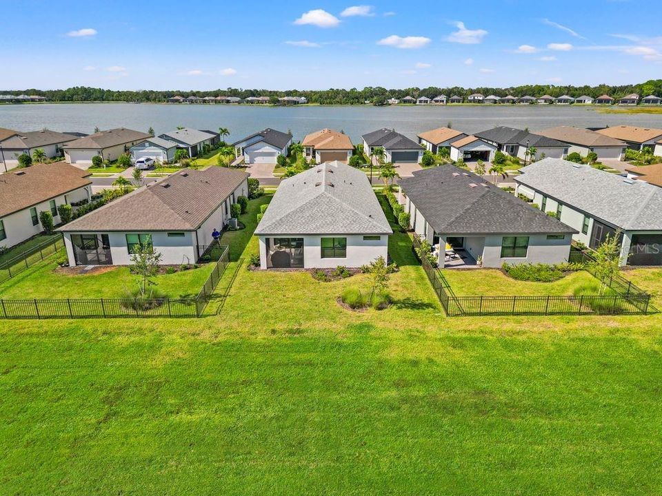 Active With Contract: $515,000 (4 beds, 2 baths, 1591 Square Feet)