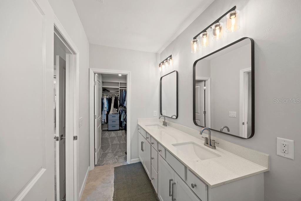 Active With Contract: $515,000 (4 beds, 2 baths, 1591 Square Feet)