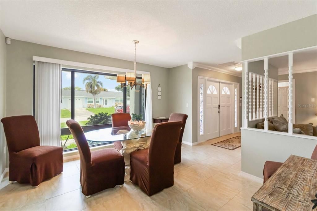 В аренду: $5,500 (3 спален, 3 ванн, 2330 Квадратных фут)