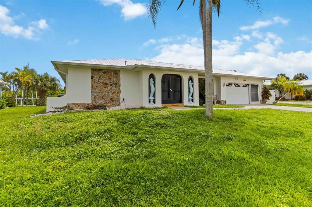 В аренду: $5,500 (3 спален, 3 ванн, 2330 Квадратных фут)