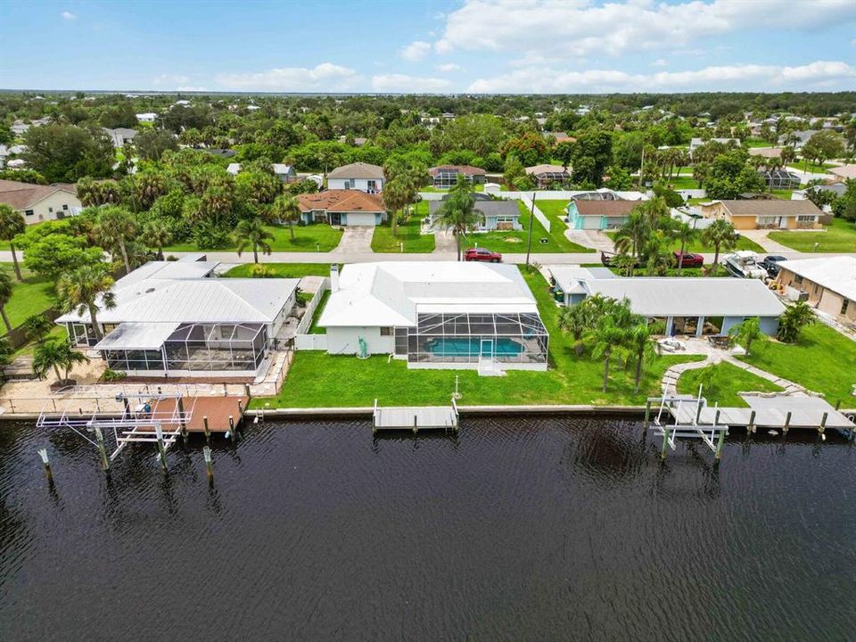 В аренду: $5,500 (3 спален, 3 ванн, 2330 Квадратных фут)