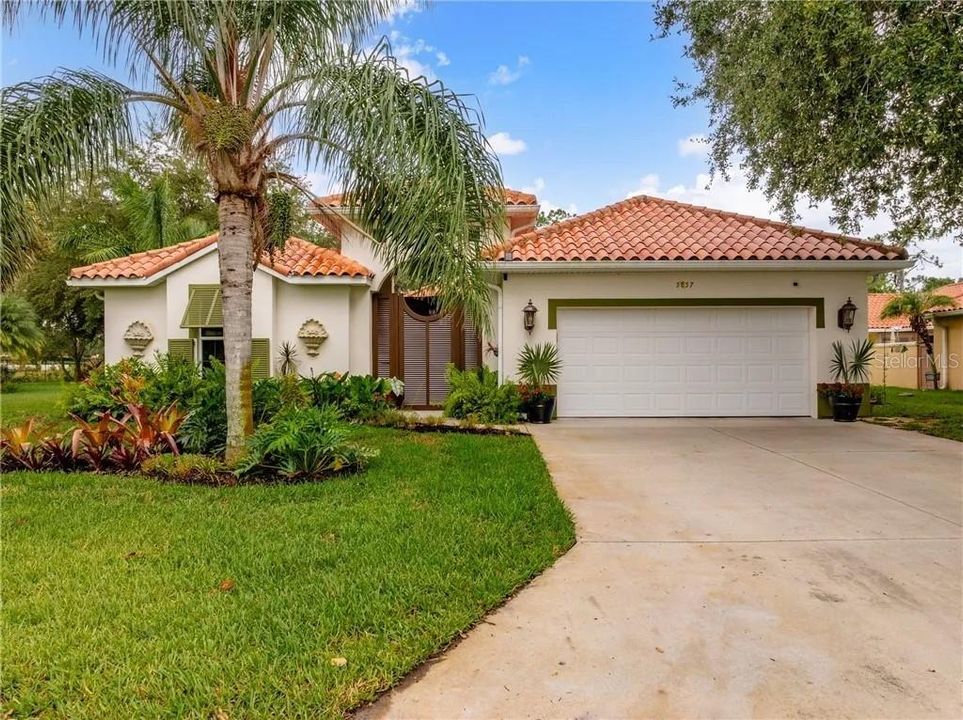 Recently Sold: $610,000 (3 beds, 3 baths, 2933 Square Feet)