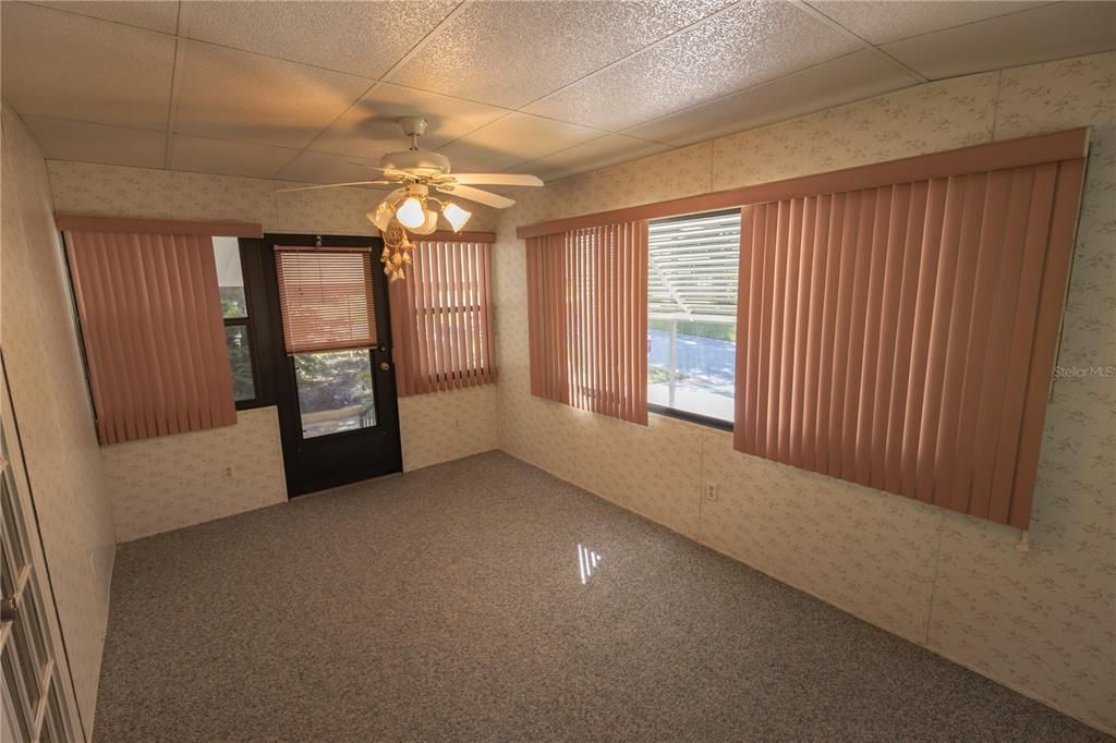 En Venta: $190,000 (2 camas, 2 baños, 1012 Pies cuadrados)