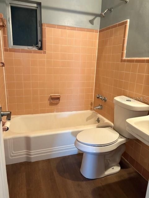 Active With Contract: $175,000 (2 beds, 1 baths, 1124 Square Feet)