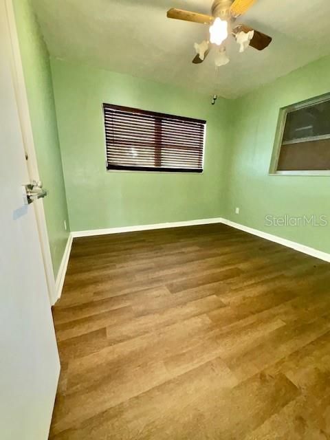 Active With Contract: $175,000 (2 beds, 1 baths, 1124 Square Feet)