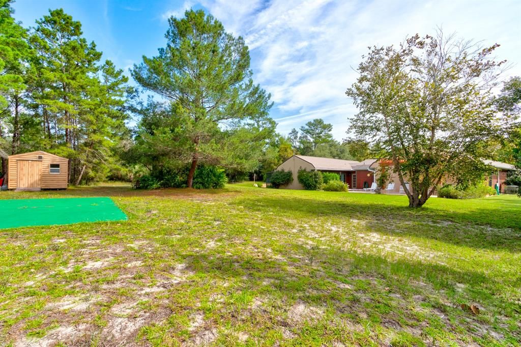 En Venta: $739,000 (4 camas, 2 baños, 2818 Pies cuadrados)