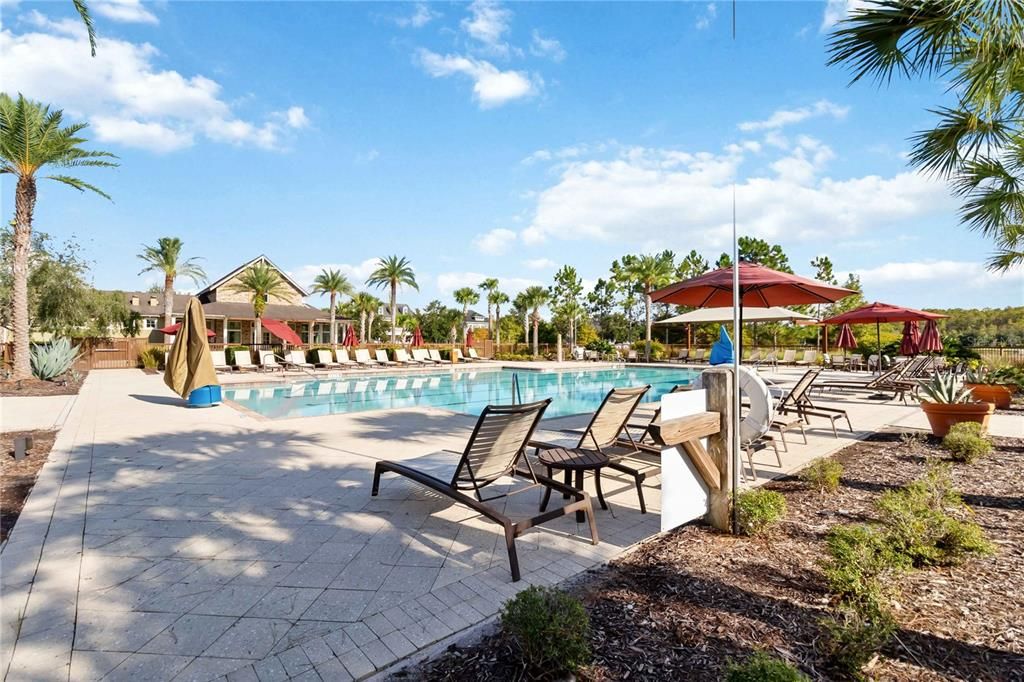 Под контрактом: $400,000 (3 спален, 2 ванн, 1687 Квадратных фут)