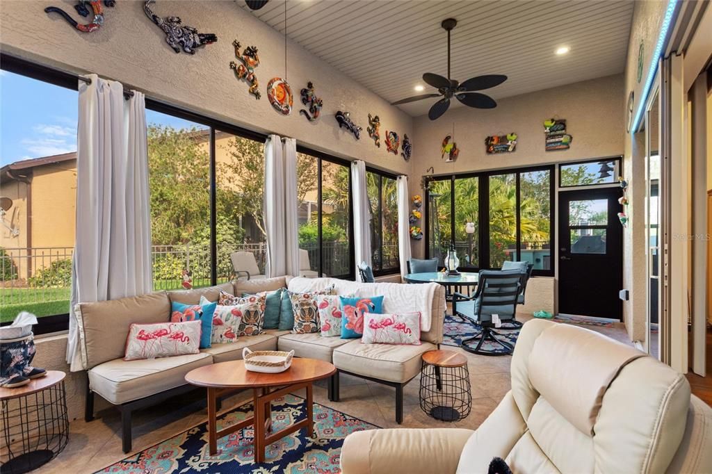 For Sale: $675,000 (2 beds, 2 baths, 2267 Square Feet)