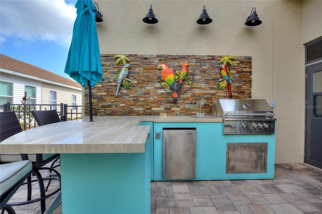 For Sale: $675,000 (2 beds, 2 baths, 2267 Square Feet)