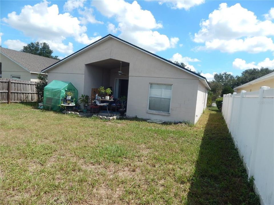 For Sale: $360,000 (3 beds, 2 baths, 1233 Square Feet)