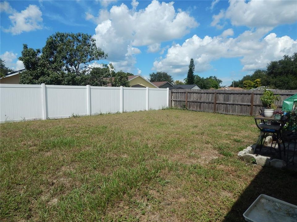 For Sale: $360,000 (3 beds, 2 baths, 1233 Square Feet)