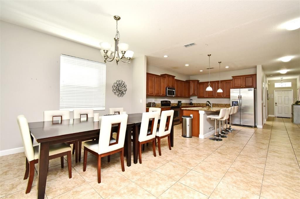 Active With Contract: $3,050 (7 beds, 5 baths, 3291 Square Feet)