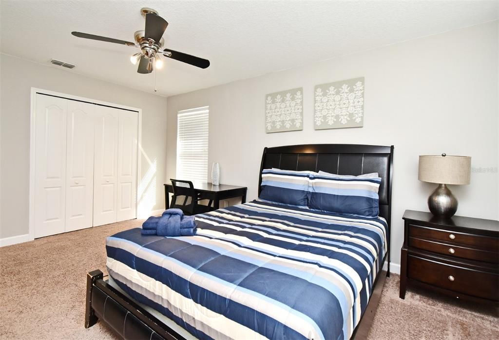 Active With Contract: $3,050 (7 beds, 5 baths, 3291 Square Feet)