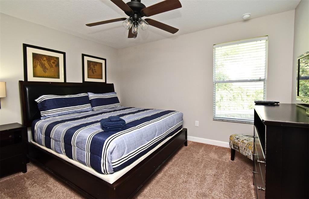 Active With Contract: $3,050 (7 beds, 5 baths, 3291 Square Feet)