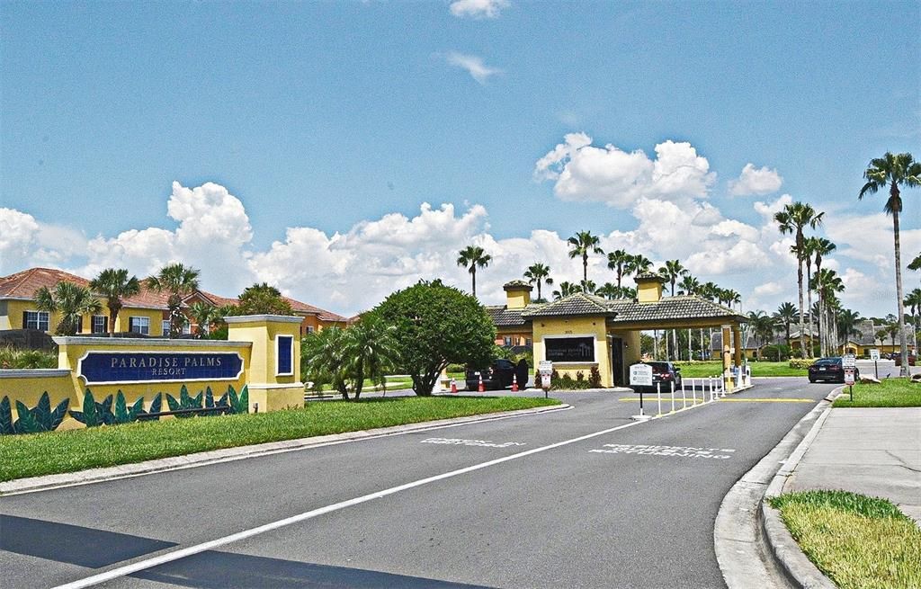 Active With Contract: $3,050 (7 beds, 5 baths, 3291 Square Feet)