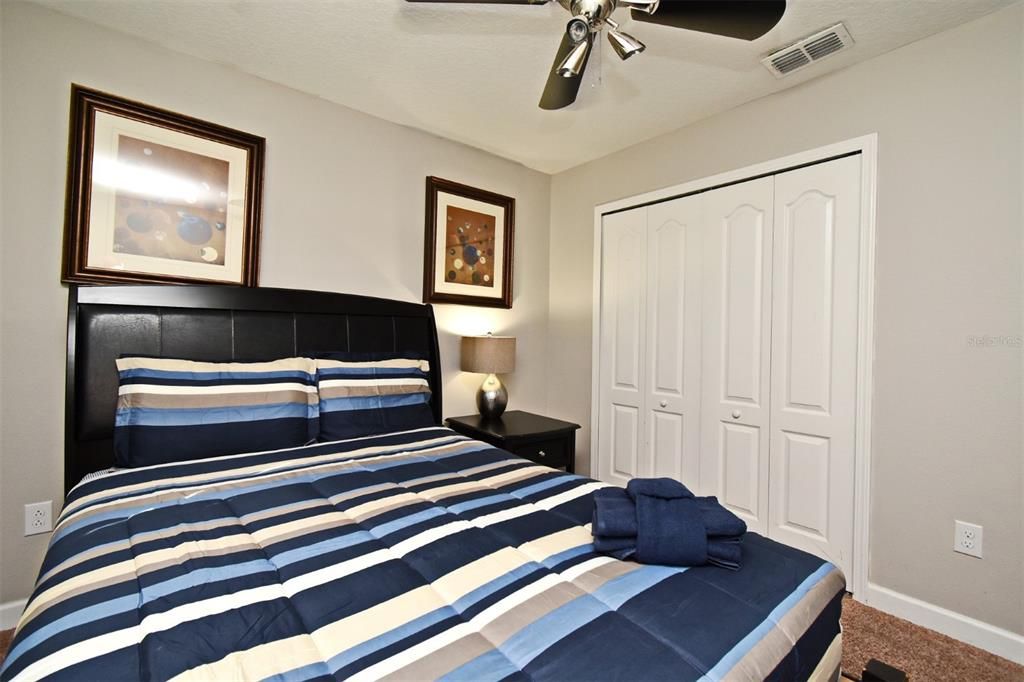 Active With Contract: $3,050 (7 beds, 5 baths, 3291 Square Feet)