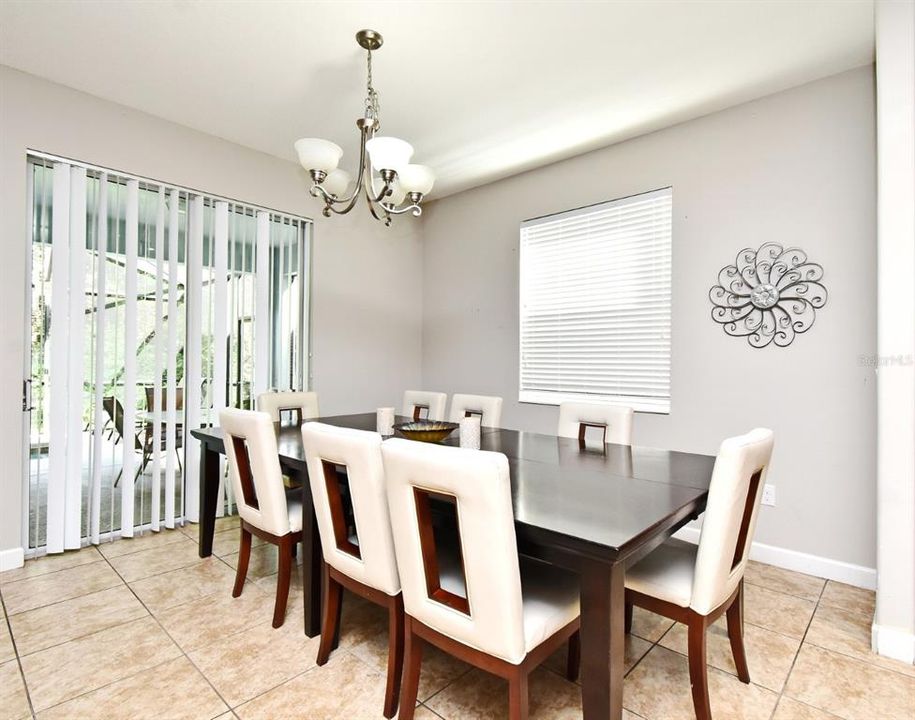 Active With Contract: $3,050 (7 beds, 5 baths, 3291 Square Feet)