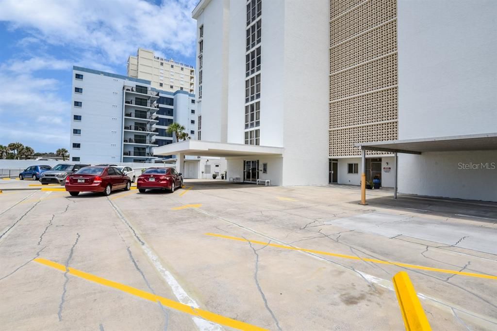 待售: $420,000 (2 贝兹, 2 浴室, 1342 平方英尺)