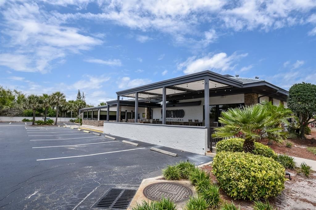 待售: $420,000 (2 贝兹, 2 浴室, 1342 平方英尺)