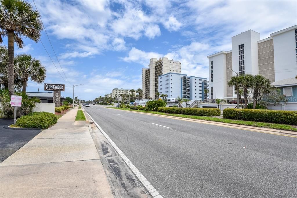 待售: $420,000 (2 贝兹, 2 浴室, 1342 平方英尺)