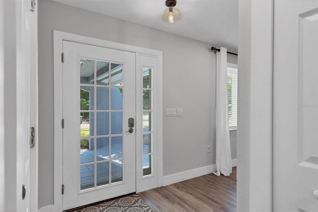 На продажу: $619,000 (3 спален, 2 ванн, 1856 Квадратных фут)